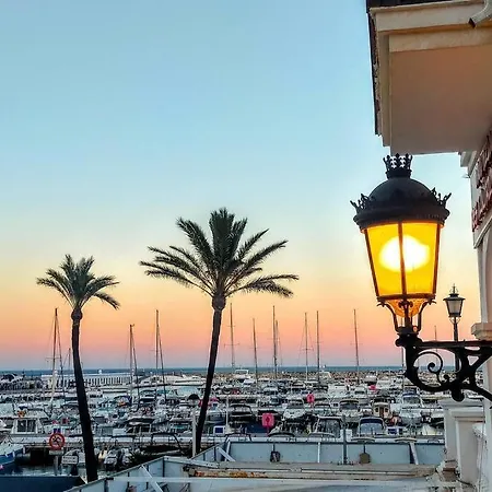 Marina Del Castillo 301