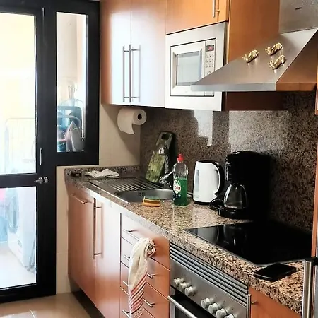 Marina Del Castillo 301 مانيلفا